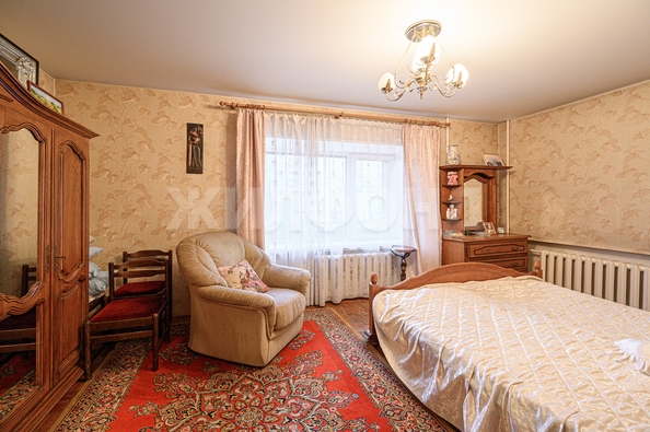 
  Сдается 3-комн. квартира, 87 м², Революции ул, д. 28
. Фото 6.