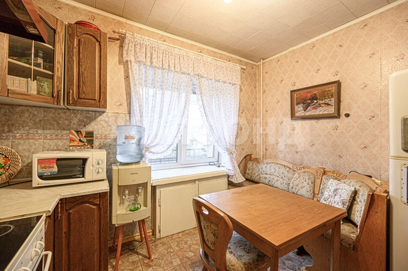 
  Сдается 3-комн. квартира, 87 м², Революции ул, д. 28
. Фото 17.