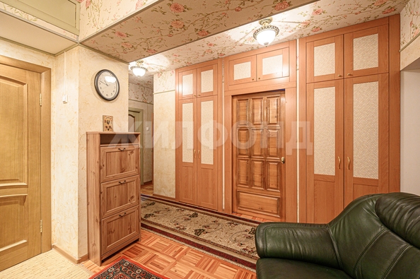 
  Сдается 3-комн. квартира, 87 м², Революции ул, д. 28
. Фото 28.