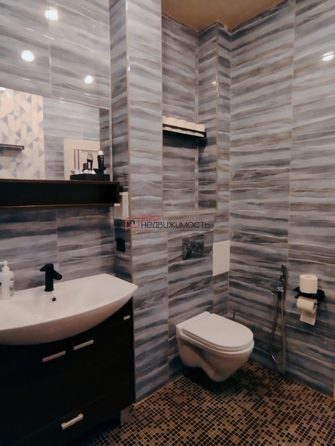 
  Продается 4-комн. квартира, 72.7 м², Французский квартал ул (Светлый мкр-н), д. 10
. Фото 13.