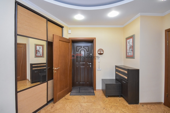 
  Продается 3-комн. квартира, 88 м², Кошурникова ул, д. 53/1
. Фото 38.