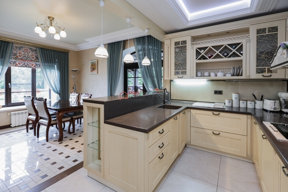 
  Продается дом, 290 м², село Ленинское
. Фото 5.