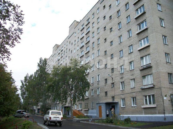 
  Продается 3-комн. квартира, 57.2 м², Столетова ул, д. 30
. Фото 2.