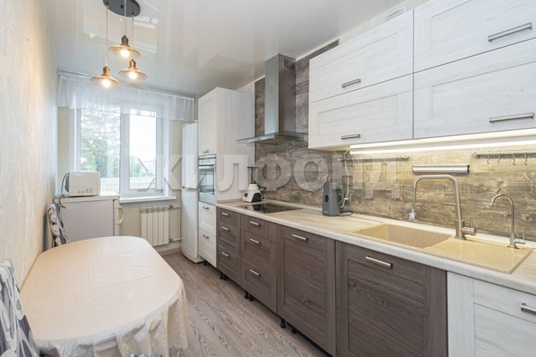 
  Продается 4-комн. квартира, 81.5 м², Поселок Кольцово, д. 24
. Фото 4.