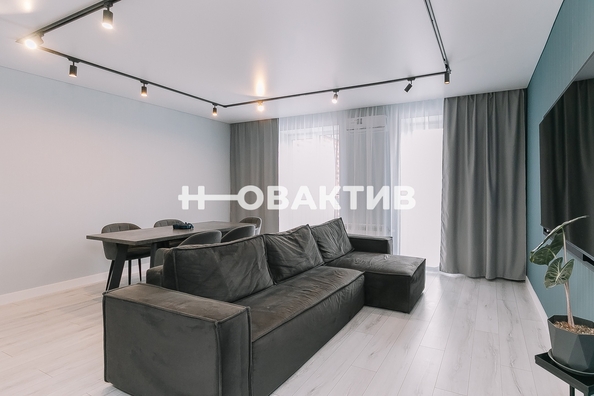 
  Продается 4-комн. квартира, 102 м², ЖК Онега, дом 8
. Фото 1.