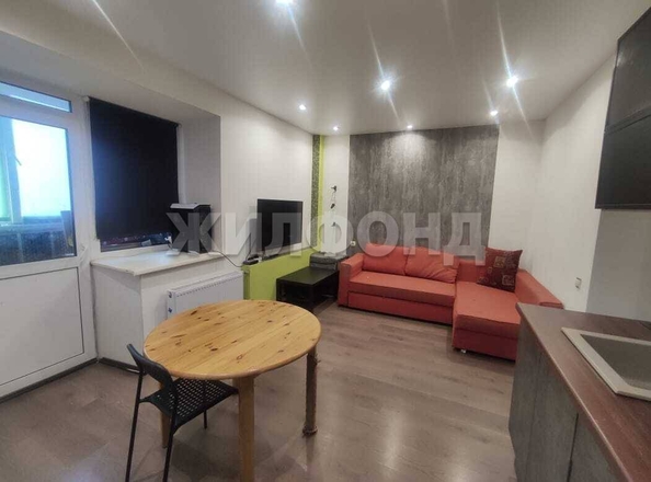 
  Продается 1-комн. квартира, 34.6 м², Фабричная ул, д. 22
. Фото 2.