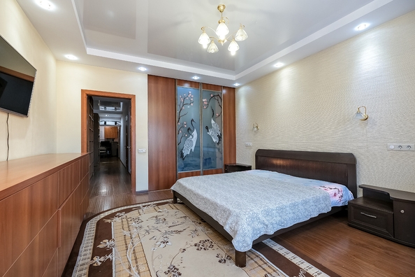
  Продается 3-комн. квартира, 141.9 м², Зыряновская ул, д. 57
. Фото 3.