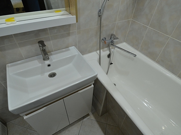 
  Продается 3-комн. квартира, 79.2 м², Галущака ул, д. 3
. Фото 5.
