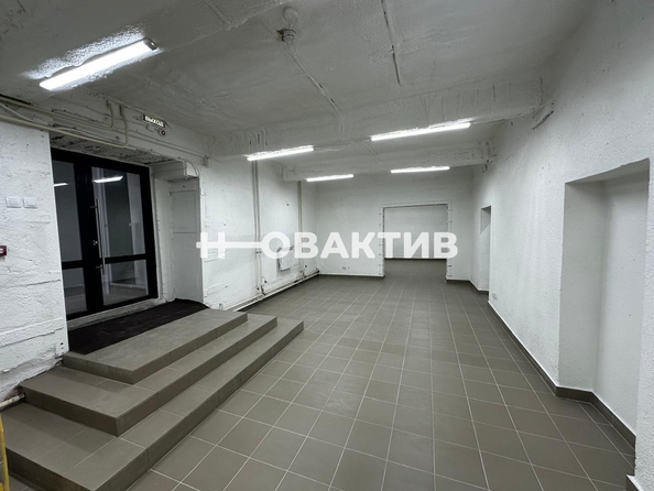 
  Сдается универсальное помещение, 132 м², Глинки ул, д. 10А
. Фото 5.