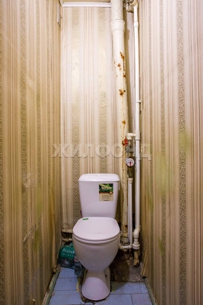 
  Продается 2-комн. квартира, 43.4 м², Петухова ул, д. 110
. Фото 9.