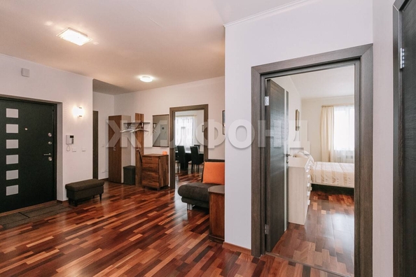 
  Продается 3-комн. квартира, 91.8 м², Шевченко ул, д. 11
. Фото 1.