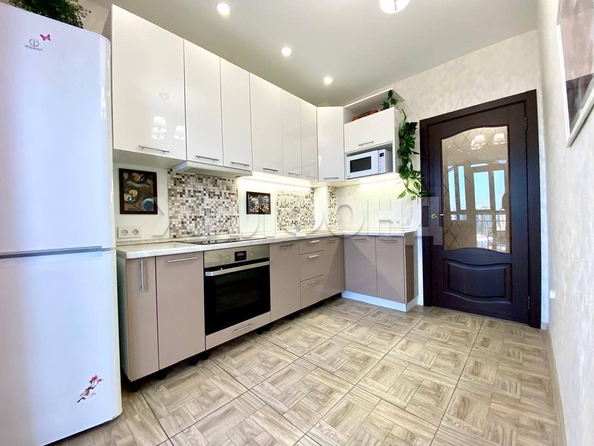 
  Продается 3-комн. квартира, 62.4 м², Танковая ул, д. 34
. Фото 3.