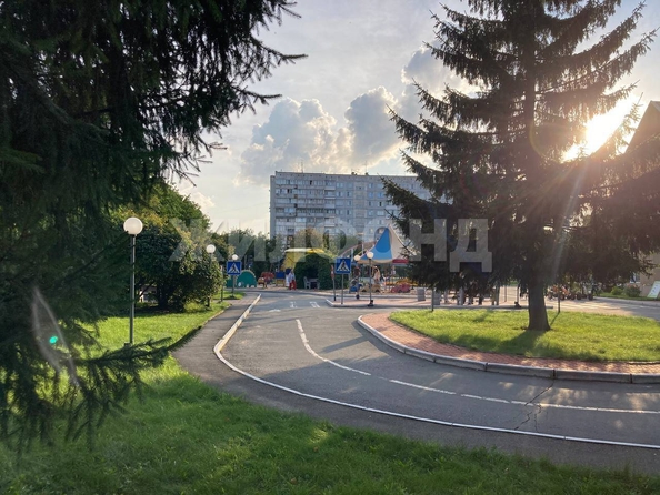 
  Продается 3-комн. квартира, 59.9 м², Дуси Ковальчук ул, д. 20
. Фото 8.