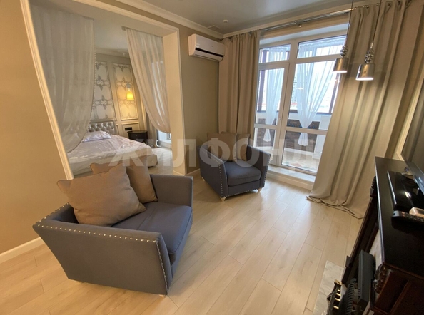 
  Сдается 2-комн. квартира, 42 м², Райсовета пл, д. 8
. Фото 1.