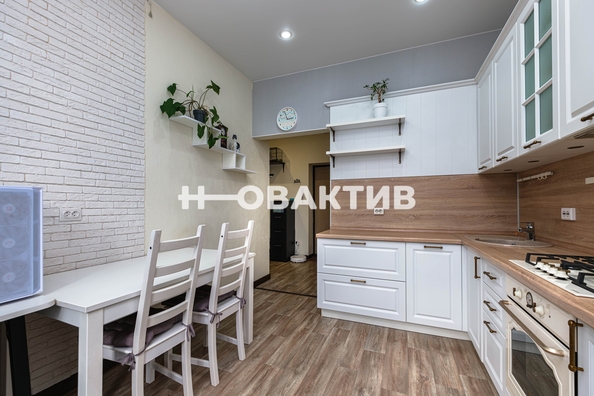 
  Продается 1-комн. квартира, 42 м², Кирова ул, д. 336
. Фото 5.