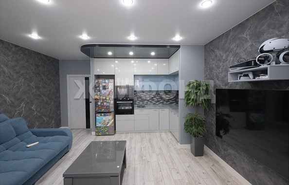 
  Продается 2-комн. квартира, 64.7 м², Плахотного ул, д. 72/1
. Фото 4.