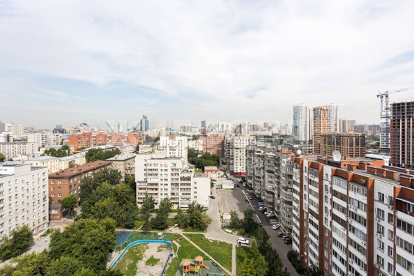 
  Продается 3-комн. квартира, 76.3 м², Серебренниковская ул, д. 4/1
. Фото 27.