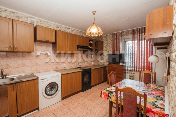 
  Продается 3-комн. квартира, 76.1 м², Вокзальная магистраль ул, д. 8/1
. Фото 5.