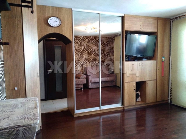 
  Продается 1-комн. квартира, 35.8 м², Военный городок ул, д. 125
. Фото 7.