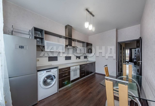 
  Продается 2-комн. квартира, 73.9 м², Покрышкина ул, д. 1
. Фото 2.