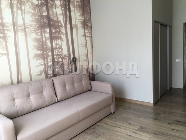
  Продается 2-комн. квартира, 55.6 м², Орджоникидзе ул, д. 37
. Фото 2.