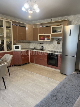 
  Продается 2-комн. квартира, 52.5 м², В. Высоцкого ул, д. 38
. Фото 2.