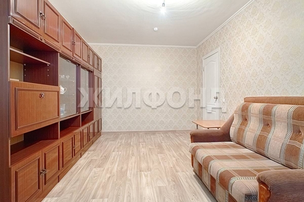 
  Продается 2-комн. квартира, 41.6 м², Белокаменная ул, д. 31
. Фото 2.