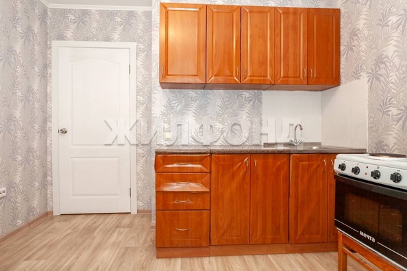 
  Продается 2-комн. квартира, 41.6 м², Белокаменная ул, д. 31
. Фото 6.