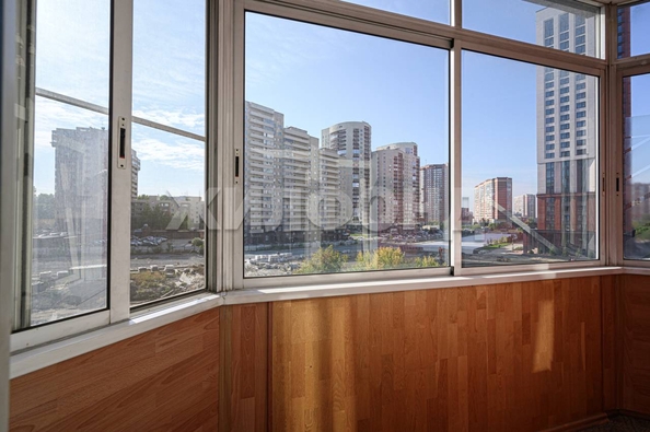 
  Продается 3-комн. квартира, 97.7 м², Красный пр-кт, д. 153б
. Фото 25.