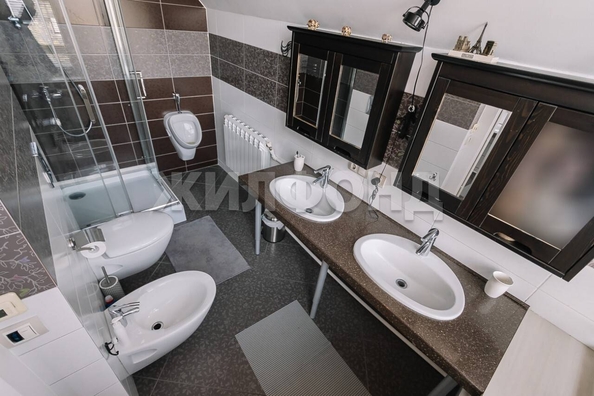 
  Продается 4-комн. квартира, 217.9 м², Галущака ул, д. 9
. Фото 16.