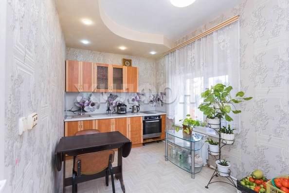 
  Продается дом, 80 м², Новосибирск
. Фото 2.