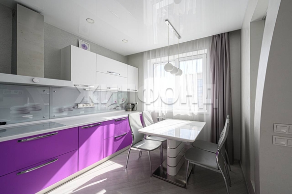 
  Продается 3-комн. квартира, 88.4 м², Романова ул, д. 60/1
. Фото 11.