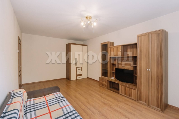 
  Продается 1-комн. квартира, 37.3 м², Вахтангова ул, д. 5а
. Фото 2.