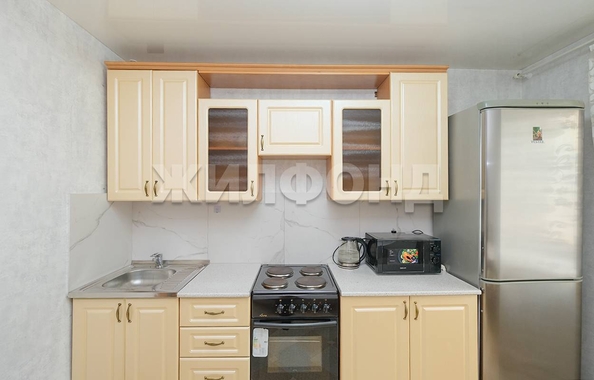 
  Продается 1-комн. квартира, 35.6 м², Октябрьская ул, д. 10а
. Фото 2.