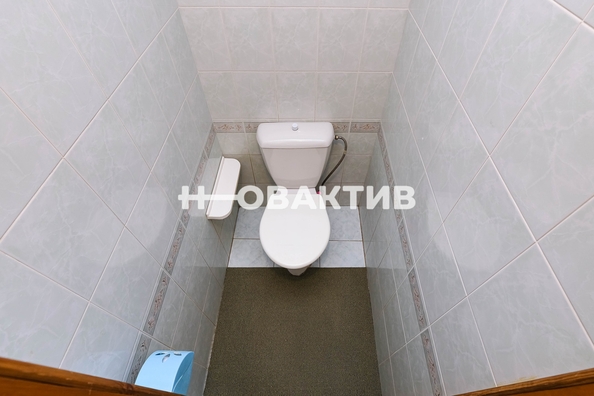 
  Продается 3-комн. квартира, 68 м², Сибирская ул, д. 49
. Фото 20.