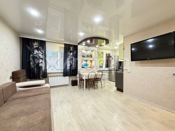 
  Продается 2-комн. квартира, 43.3 м², Невельского ул, д. 67
. Фото 2.