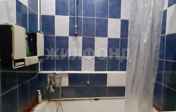 
  Продается 2-комн. квартира, 43.3 м², Холодильная ул, д. 27б
. Фото 3.