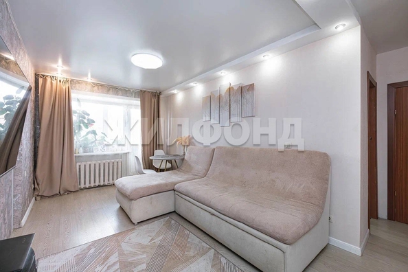 
  Продается 3-комн. квартира 55.8 м². Фото 1.