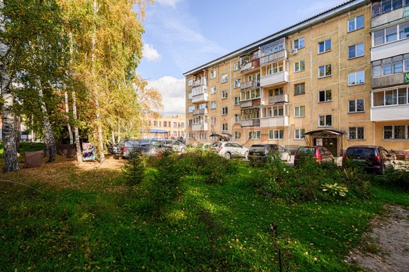 
  Продается 4-комн. квартира, 59.8 м², Ленинградская ул, д. 145
. Фото 39.