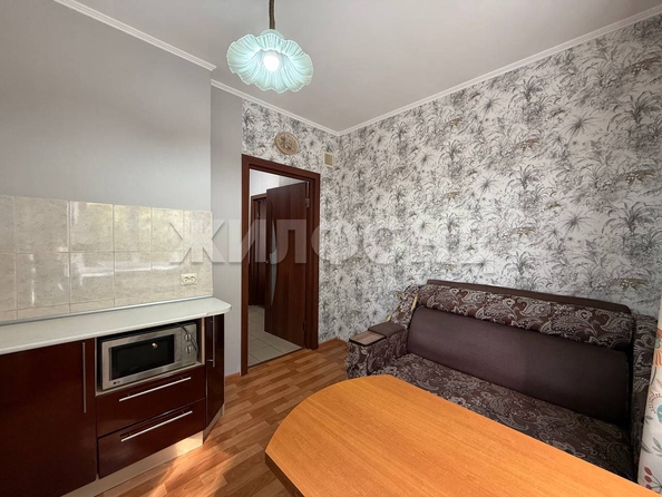 
  Продается 1-комн. квартира, 38 м², Пархоменко ул, д. 90
. Фото 2.