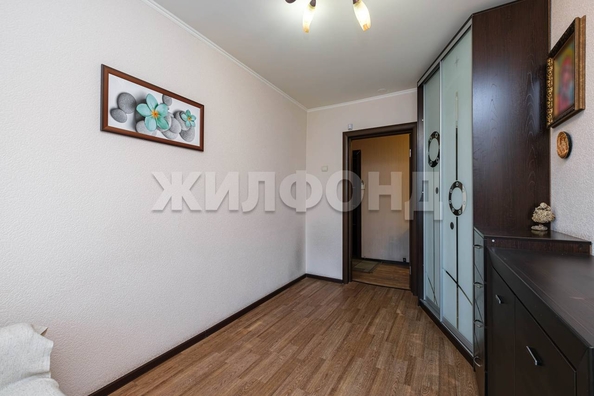 
  Продается 3-комн. квартира, 71.7 м², Балакирева ул, д. 1
. Фото 12.