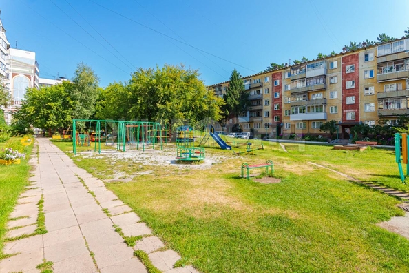 
  Продается 3-комн. квартира, 61.7 м², Героев Труда ул, д. 33
. Фото 10.