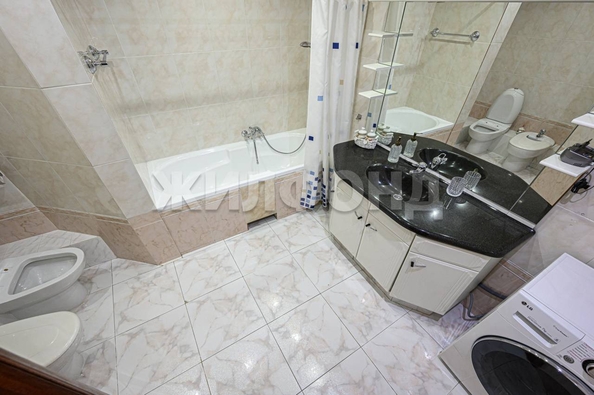 
  Продается 4-комн. квартира, 88.6 м², Вокзальная магистраль ул, д. 6/1
. Фото 29.