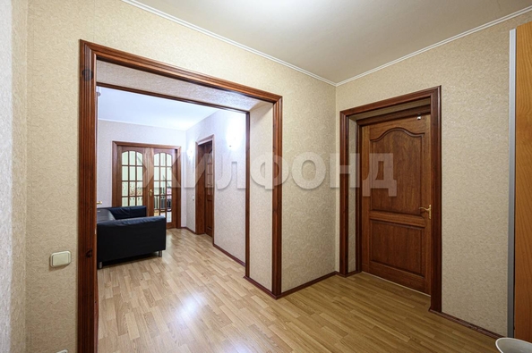 
  Продается 4-комн. квартира, 88.6 м², Вокзальная магистраль ул, д. 6/1
. Фото 36.