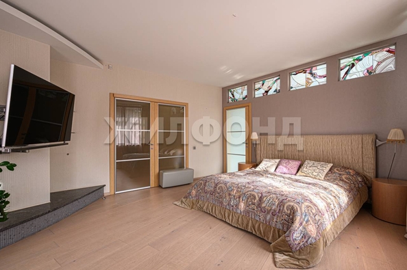 
  Продается 4-комн. квартира, 312 м², Золотодолинская ул, д. 35
. Фото 14.
