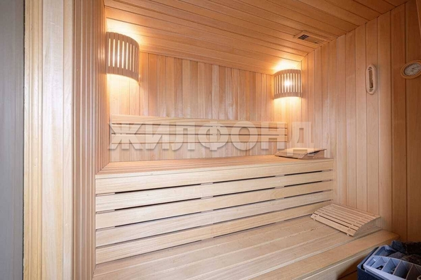 
  Продается 4-комн. квартира, 312 м², Золотодолинская ул, д. 35
. Фото 34.