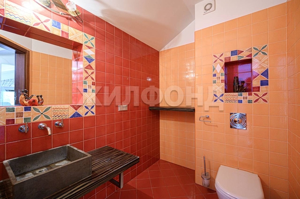 
  Продается 4-комн. квартира, 312 м², Золотодолинская ул, д. 35
. Фото 36.