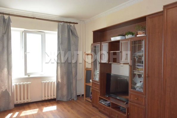 
  Продается 1-комн. квартира, 38.1 м², Овражная ул, д. 14
. Фото 4.
