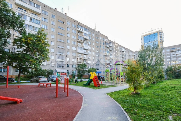 
  Продается 4-комн. квартира, 70.6 м², Кропоткина ул, д. 118/6
. Фото 25.