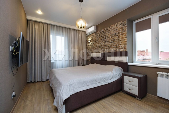 
  Продается 4-комн. квартира, 90.4 м², Связистов ул, д. 154
. Фото 10.